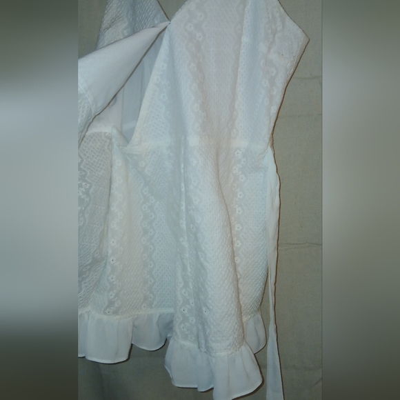 Sugar + Lips Shorts Lace Wrap Romper - Picture 7 of 15